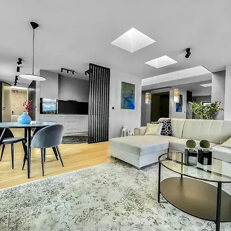 Glamour Penthouse Apartament