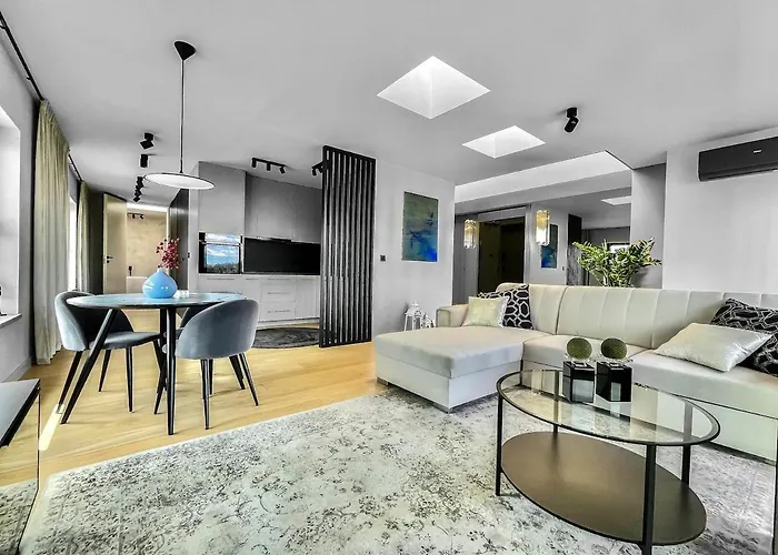 Glamour Penthouse Apartment